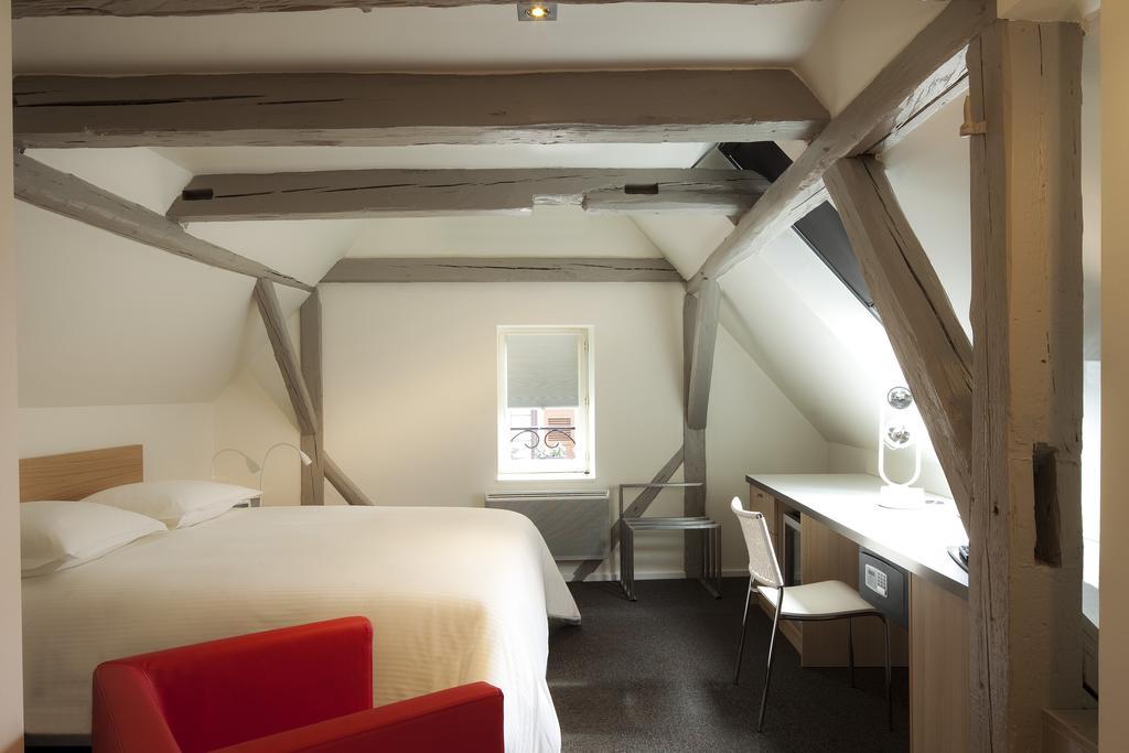 Hotel Le Pavillon 7 オベルネ 部屋 写真